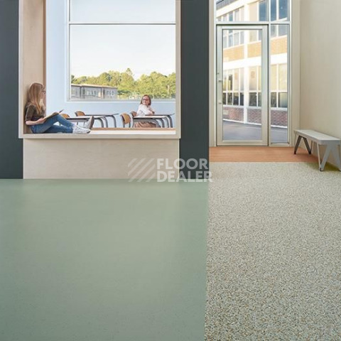 Forbo Sphera Energetic 53202 confetti concrete фото 3 | FLOORDEALER